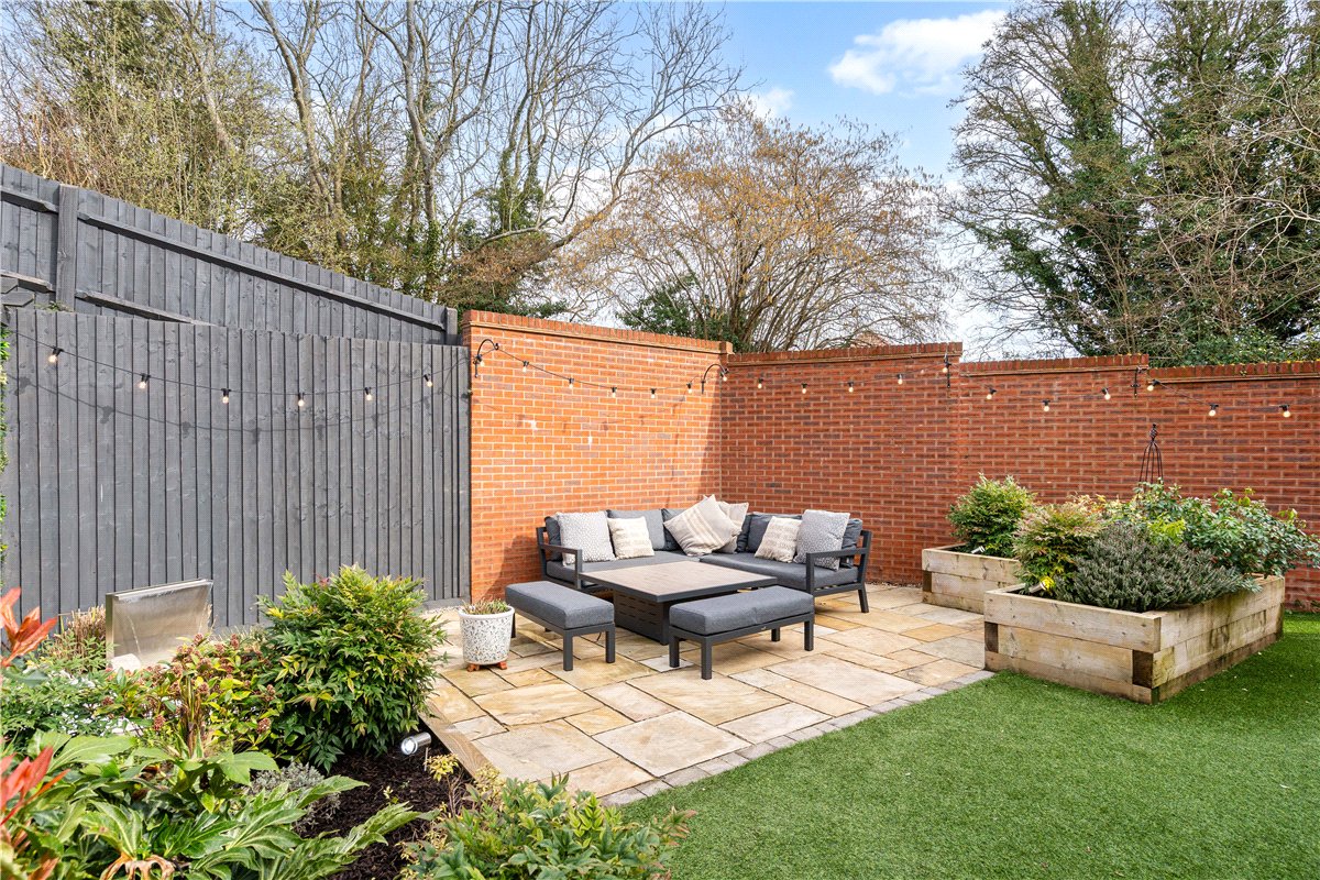 3 bedroom House, Garside Way, Marlborough, SN8 - Sold, Image 18