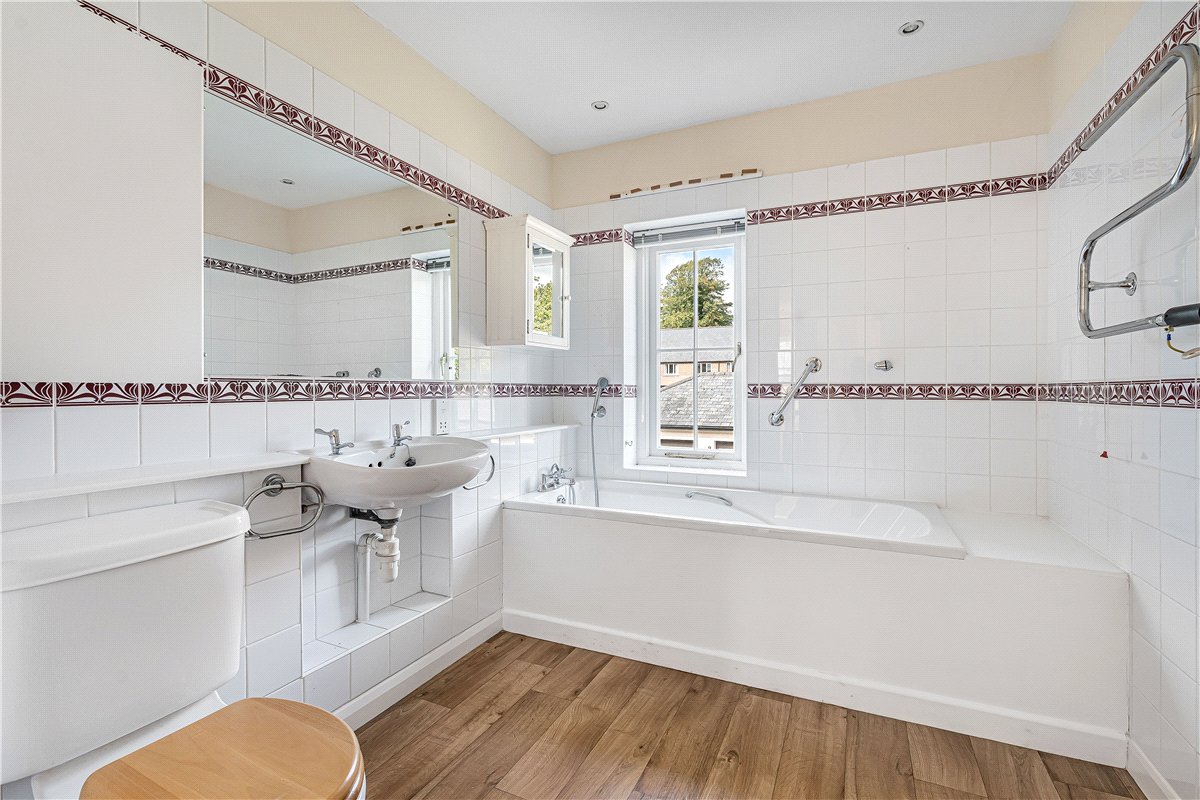 2 bedroom House, St Lukes Court, Hyde Lane, SN8 - Available, Image 8