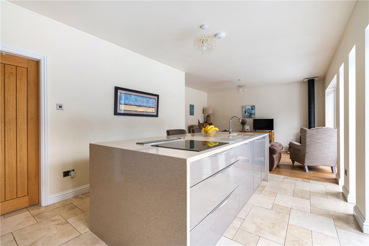 4 bedroom House, Driffield Road, Kilham, YO25 - Available, Image 18