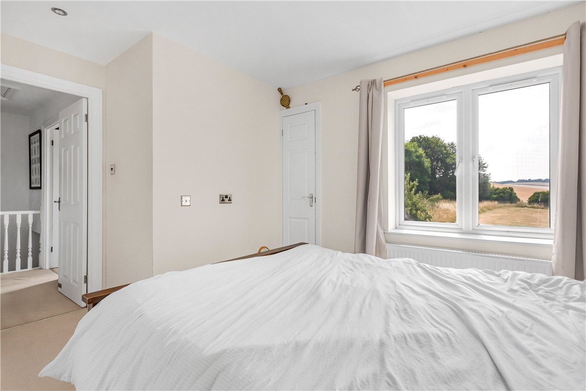 3 bedroom House, Whitley Road, Aldbourne, SN8 - Available, Image 7