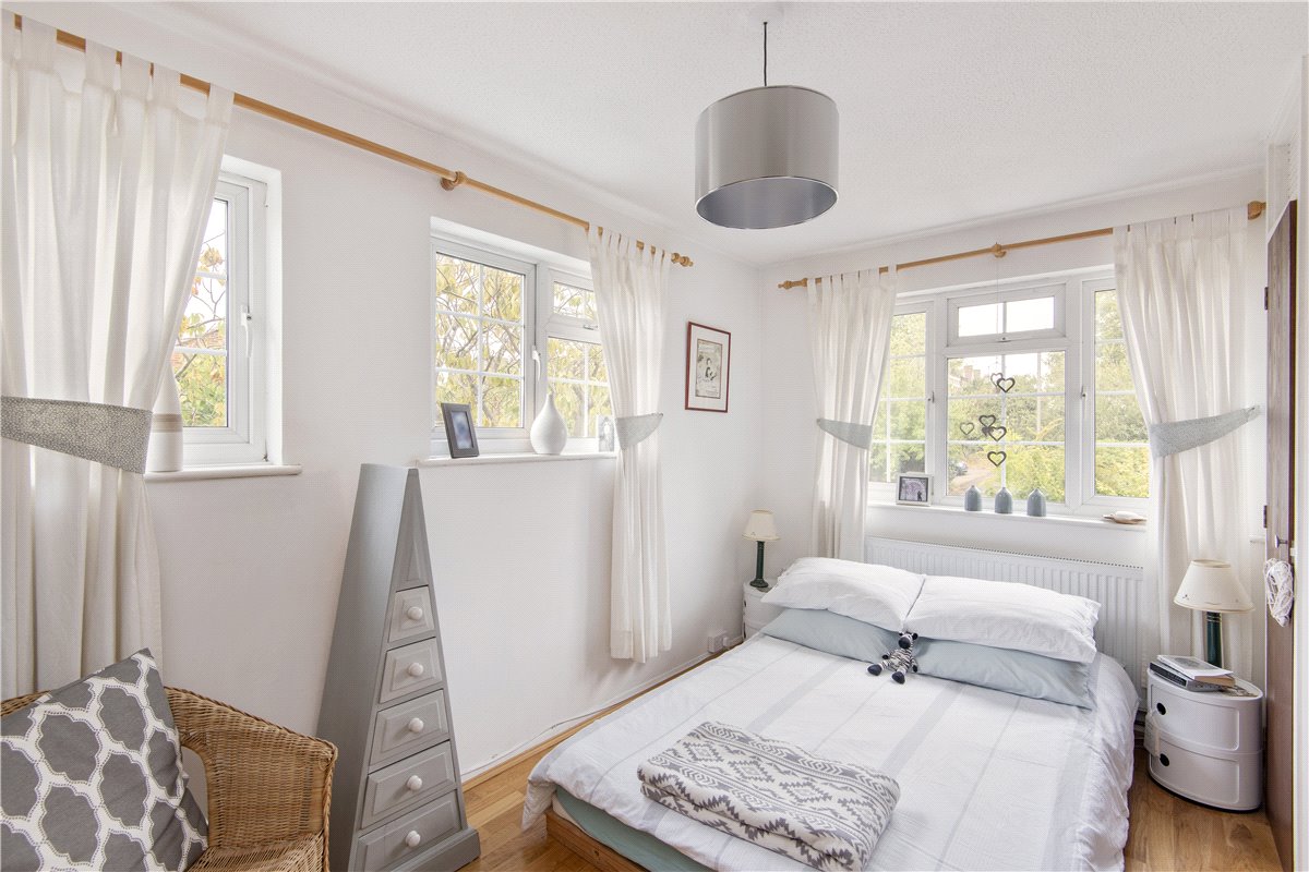 1 bedroom House, St. Peter's Close, London, SW17 - Sold, Image 9