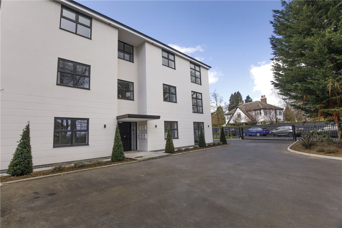 2 bedroom Flat, Wayside Crescent, Harrogate, HG2 - Available