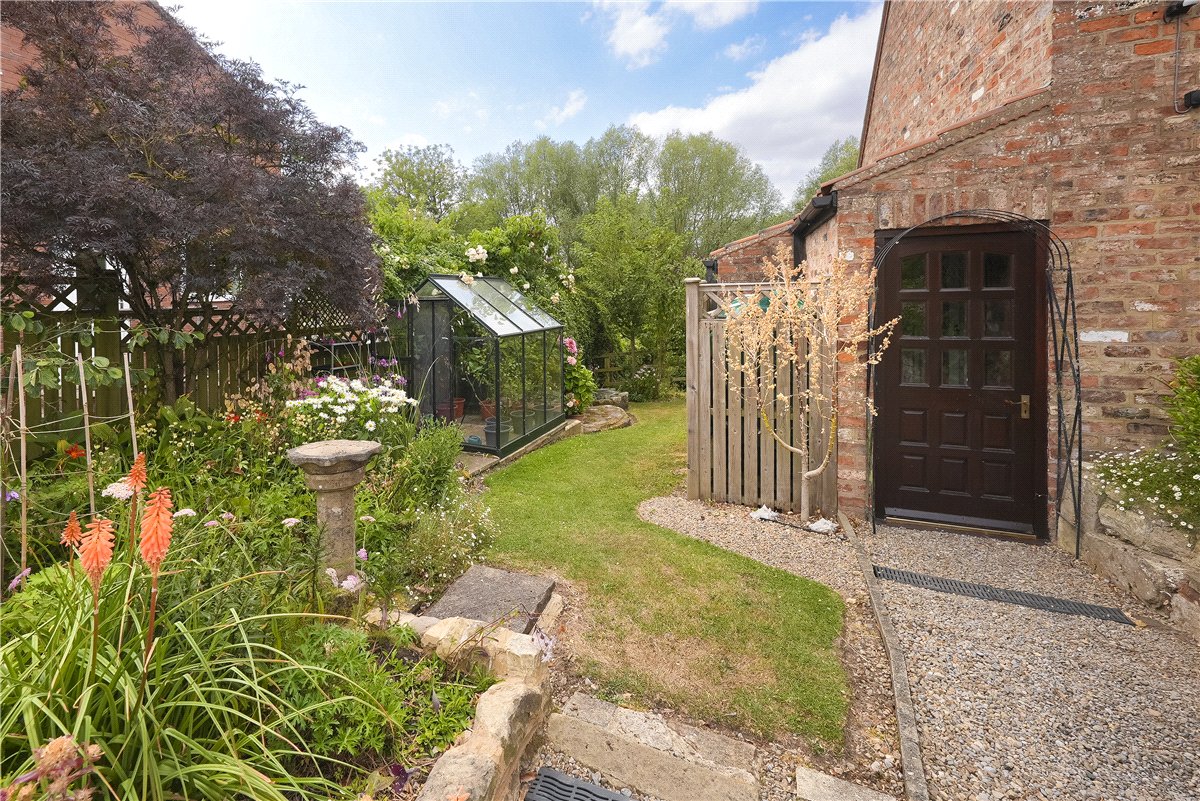3 bedroom House, Marsh Lane, Bolton Percy, YO23 - Available, Image 27