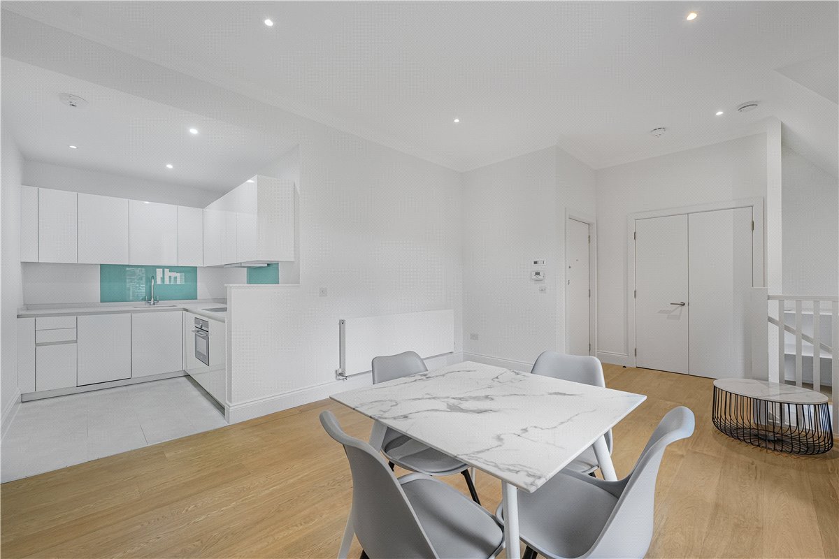 1 bedroom Flat, Egerton Gardens Mews, Knightsbridge, SW3 - Available