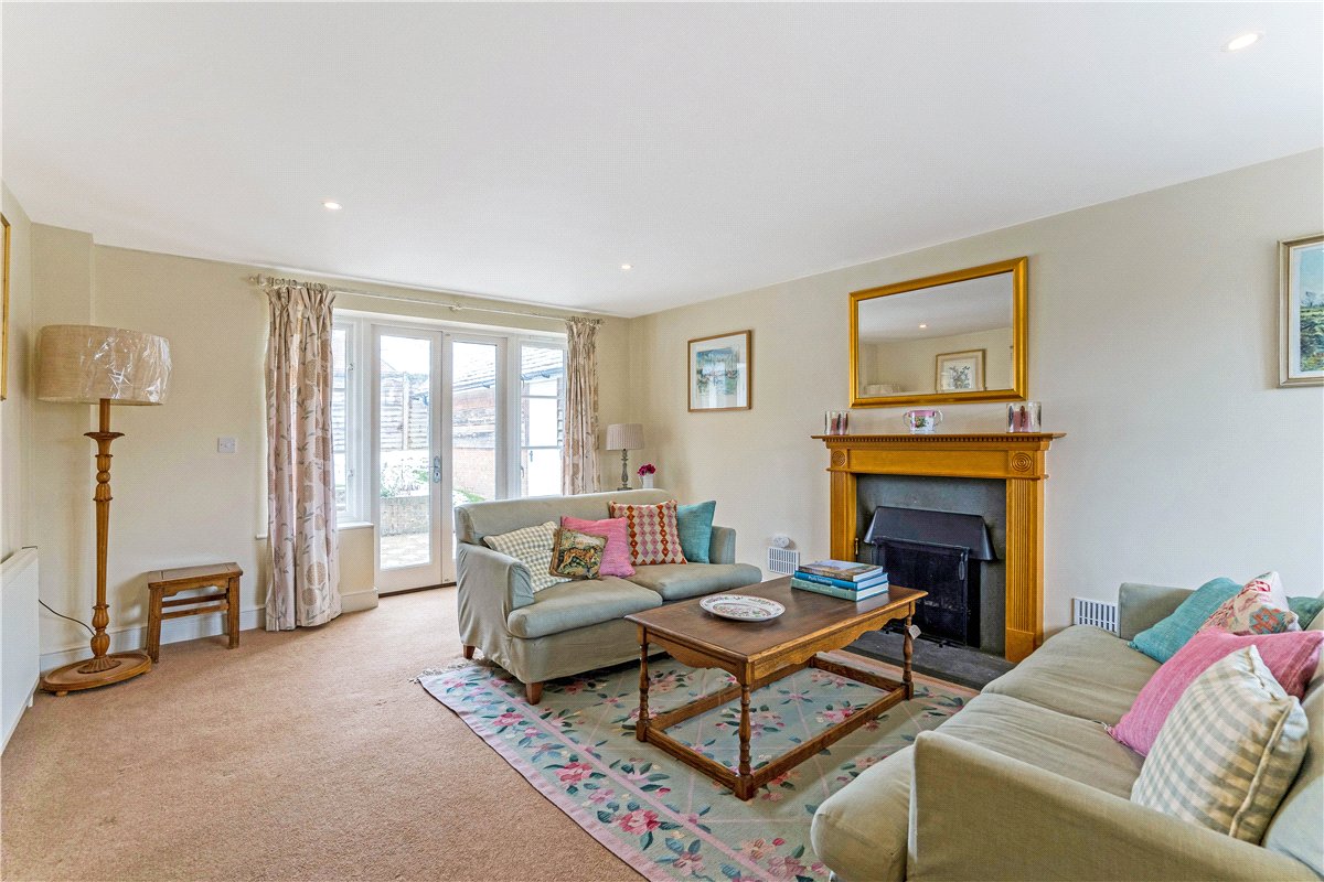 3 bedroom House, Pewsey Road, Upavon, SN9 - Available, Image 3