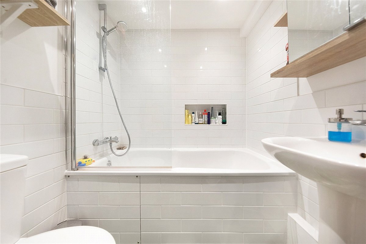 2 bedroom Flat, Friars Stile Road, Richmond, TW10 - Let Agreed, Image 3