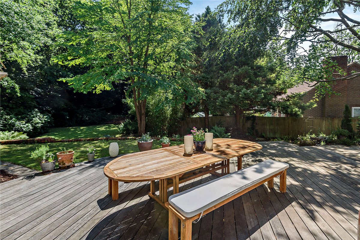 5 bedroom House, Fairview, Andover Road, RG14 - Available, Image 26