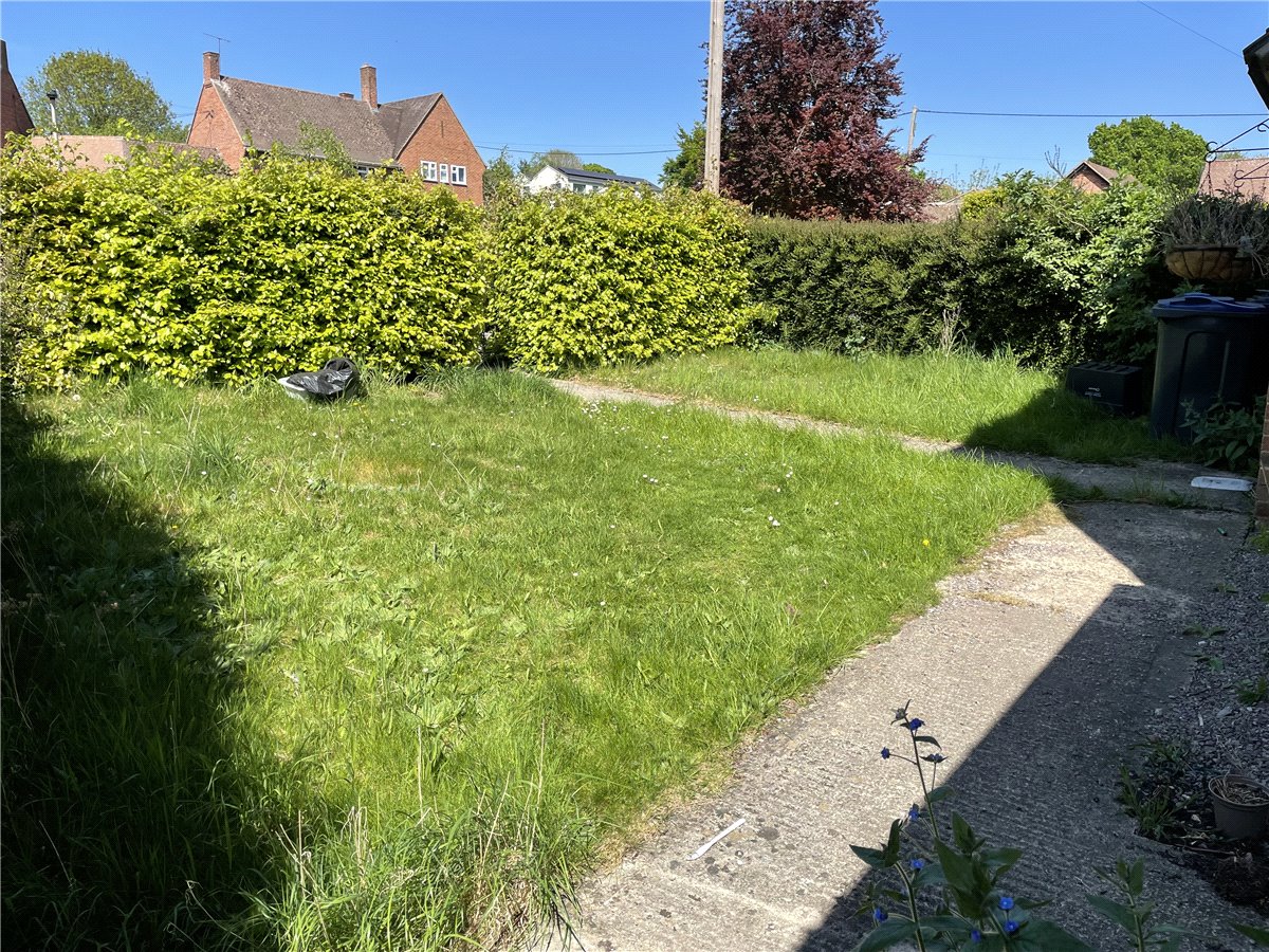 2 bedroom House, Swans Close, Ramsbury, SN8 - Sold, Image 2