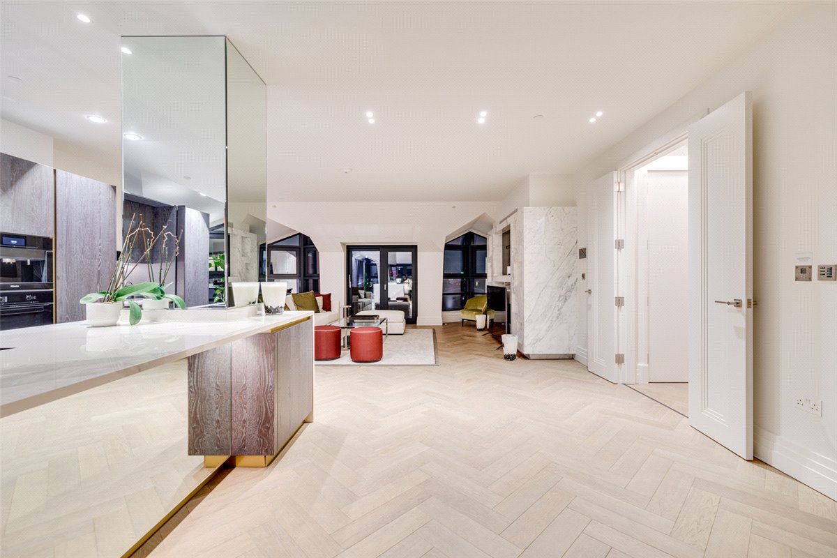 3 bedroom Flat, Kensington Gardens Square, Bayswater, W2 - Available, Image 34