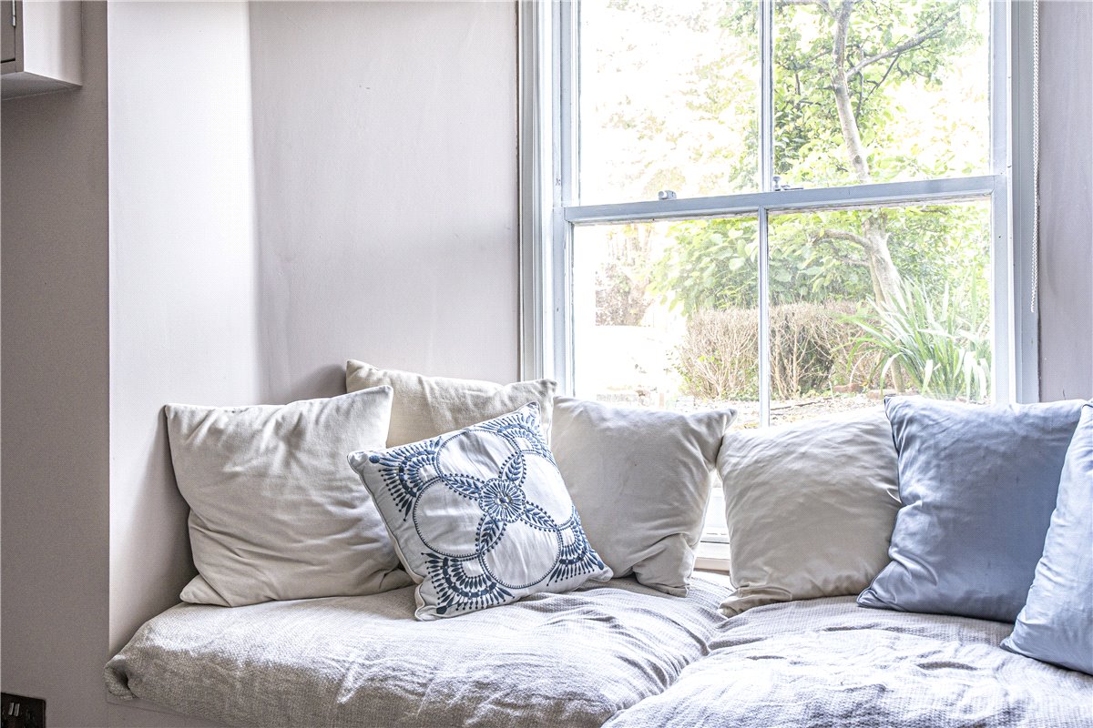 3 bedroom House, Elm Road, Winchester, SO22 - Sold, Image 11