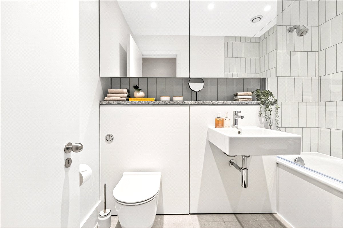 2 bedroom Maisonette, Thurloe Place Mews, South Kensington, SW7 - Available, Image 11