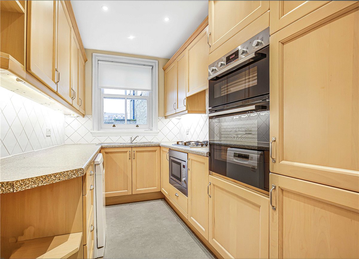 3 bedroom Maisonette, Wimpole Street, Marylebone, W1G - Let Agreed, Image 12