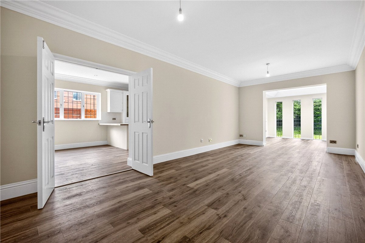 5 bedroom House, Hale Road, Hale Barns, WA15 - Let Agreed, Image 4
