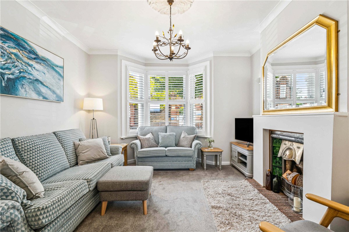 3 bedroom House, Lysia Street, London, SW6 - Available, Image 1