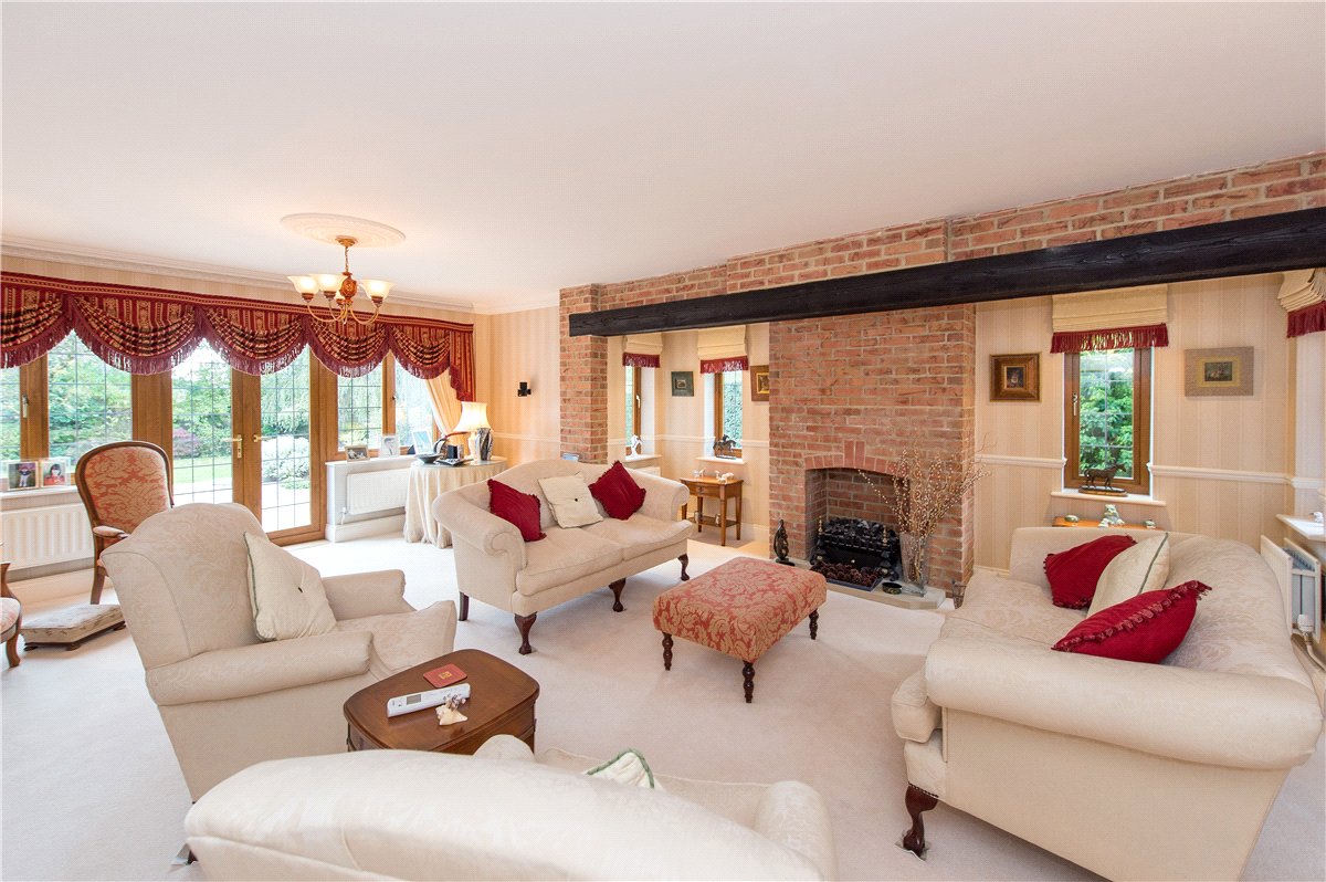 5 bedroom House, Fulwith Mill Lane, Harrogate, HG2 - Available, Image 3
