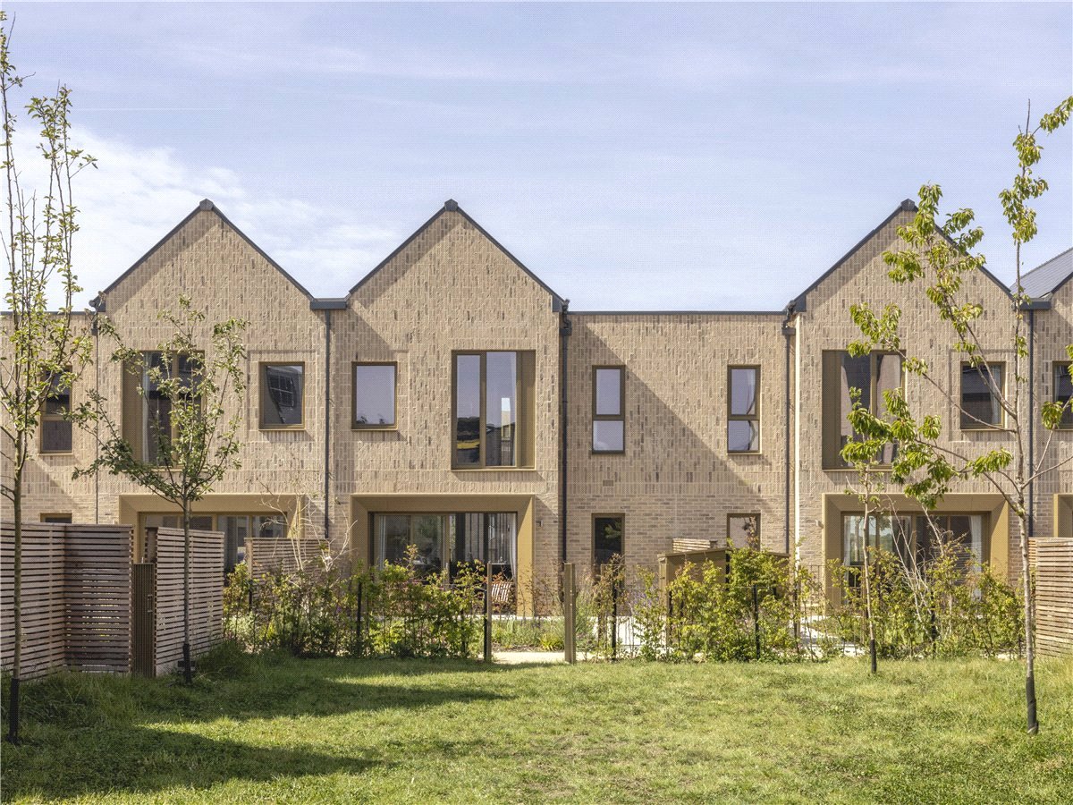 3 bedroom House, Milne Avenue, Cambridge, CB3 - Available