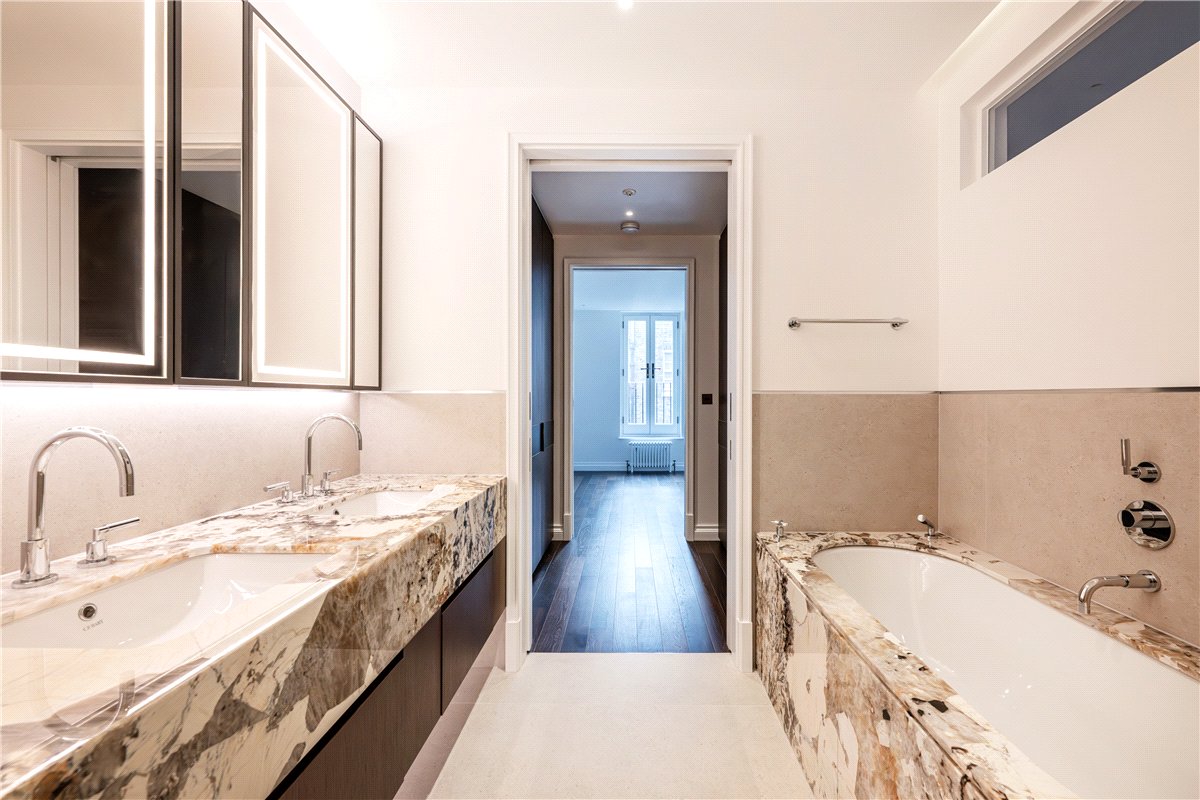 3 bedroom House, Charles Street, London, W1J - Available, Image 20