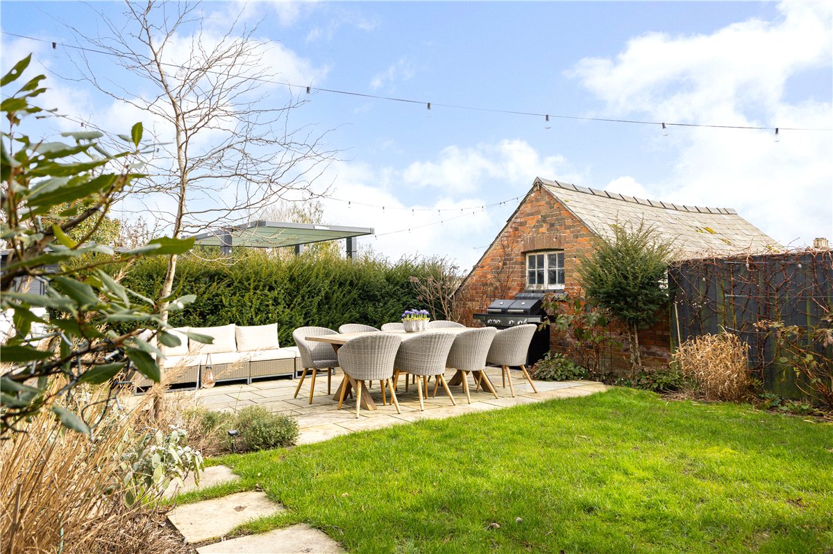 4 bedroom House, Blowhorn Street, Marlborough, SN8 - Sold, Image 4