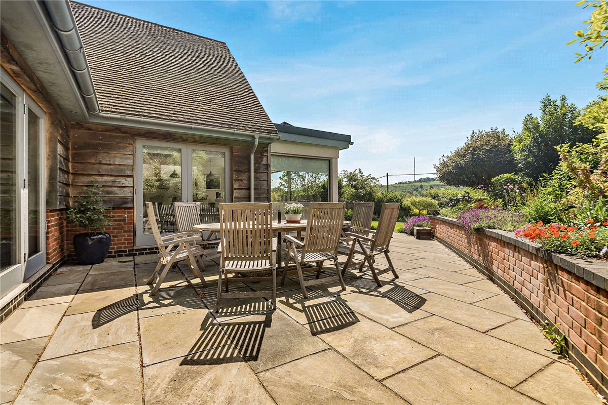 3 bedroom House, Fox's Lane, Kingsclere, RG20 - Available, Image 22