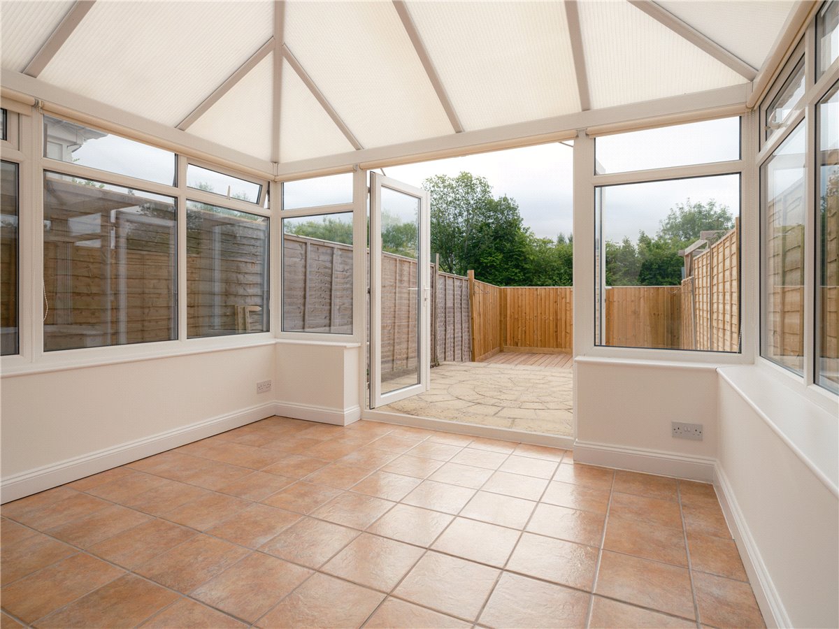 2 bedroom House, Fairfield, Great Bedwyn, SN8 - , Image 3