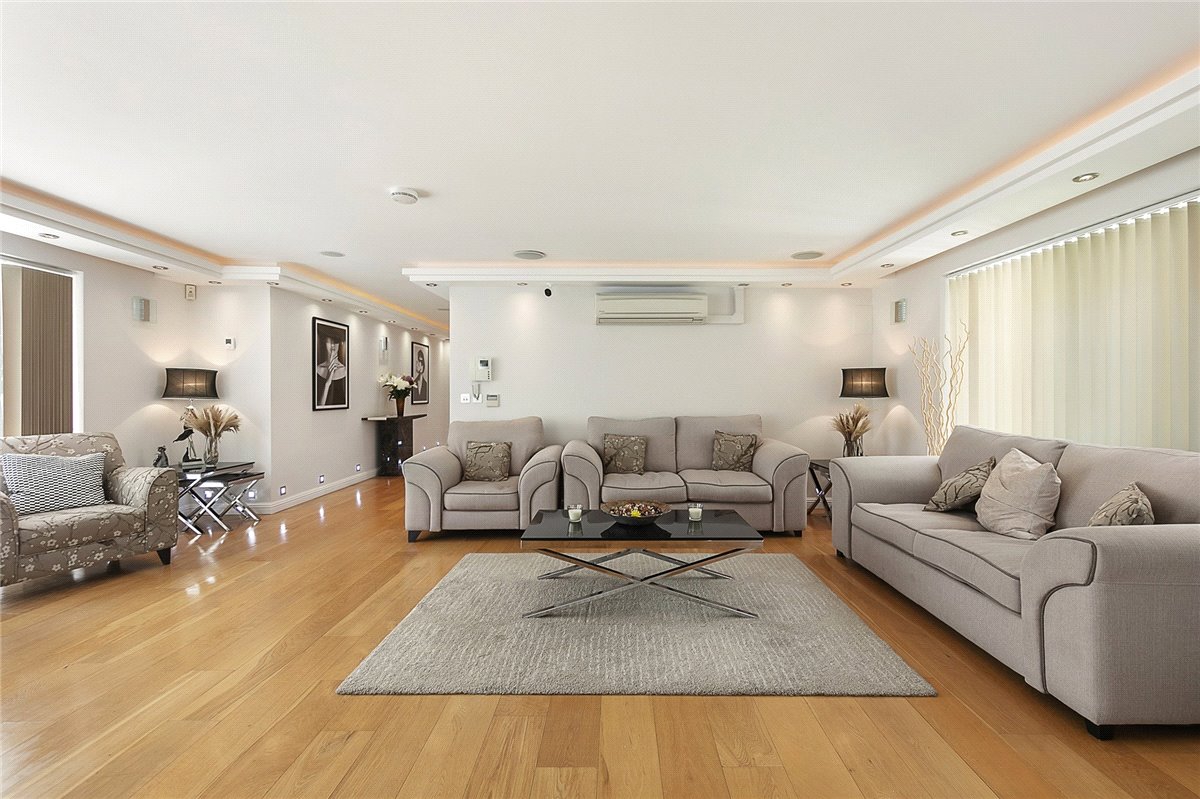 5 bedroom House, Fulham Palace Road, Fulham, SW6 - Available, Image 18