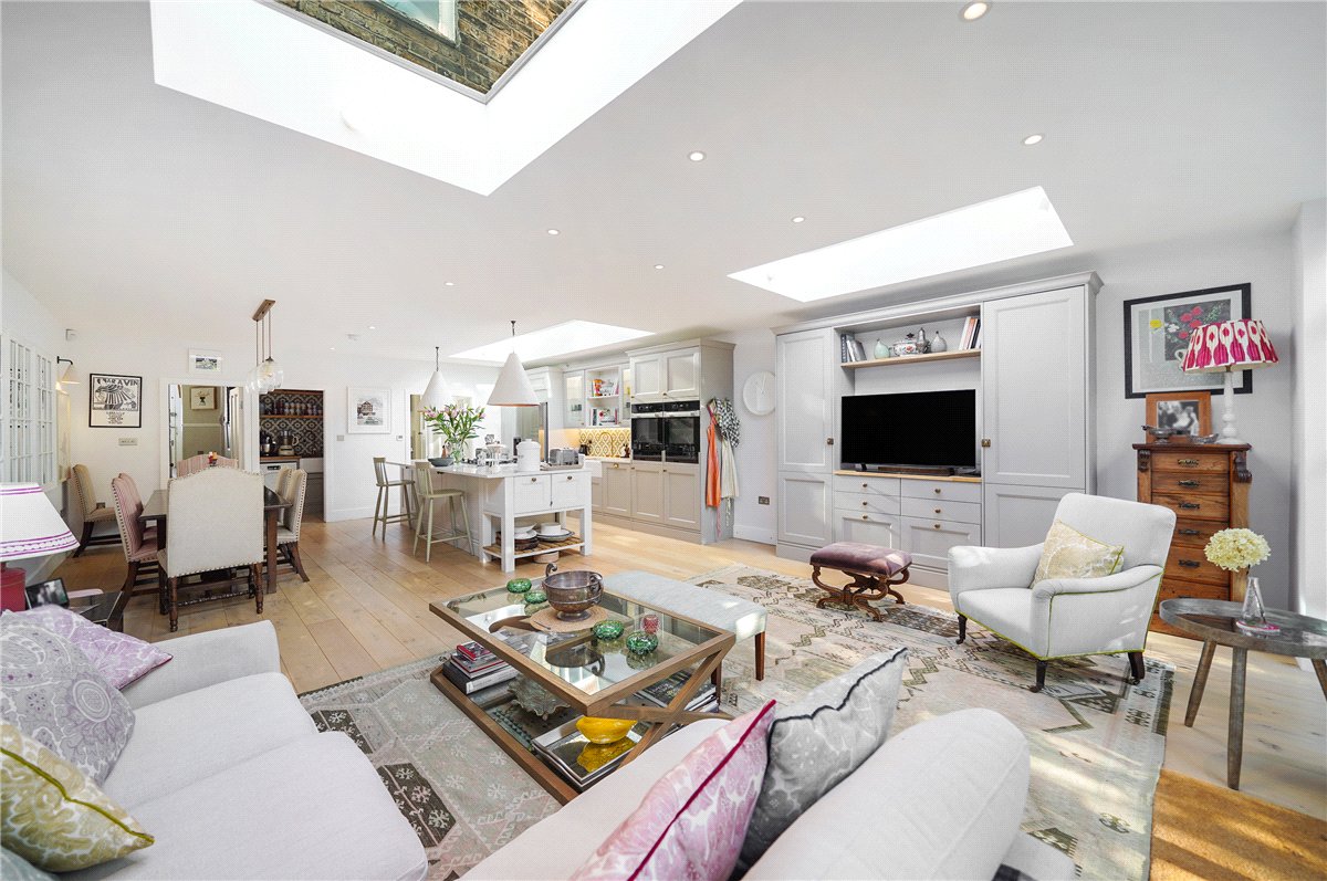 5 bedroom House, Inglethorpe Street, London, SW6 - Available