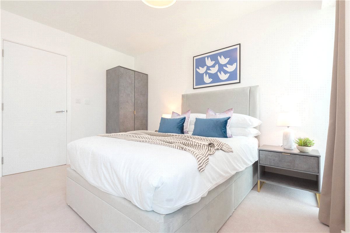 3 bedroom Flat, Heartwell Avenue, London, E16 - Let Agreed, Image 11