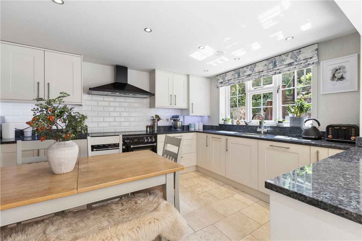 2 bedroom House, The Butts, Aldbourne, SN8 - Sold STC, Image 5