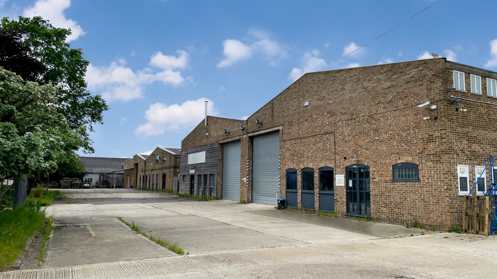 14887 to 30298 Sq Ft, Units 1 - 2 Carterton Industrial Estate, Carterton, OX18 - Available