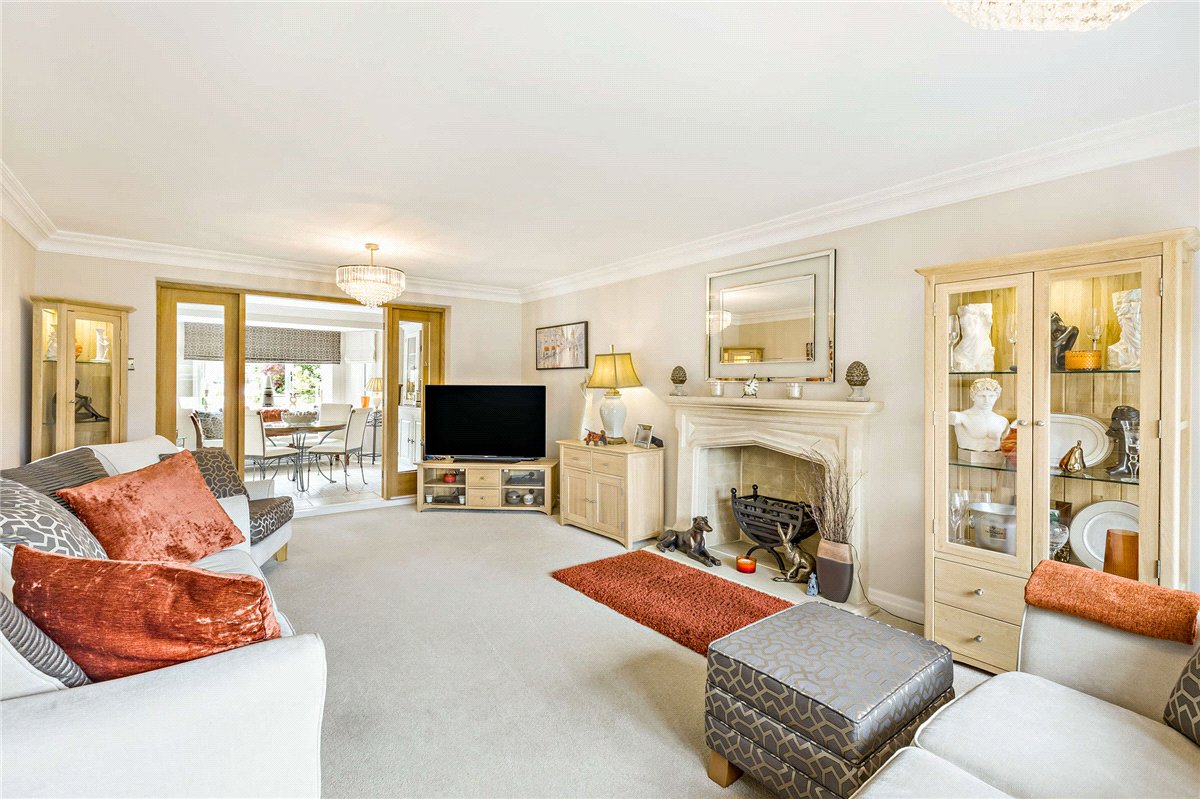 4 bedroom House, Walton Station Lane, Wakefield, WF2 - Available, Image 13