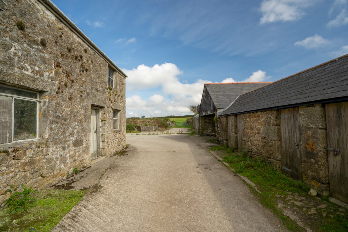 47.51  Farm, Stithians, Truro, TR3 - Available, Image 33