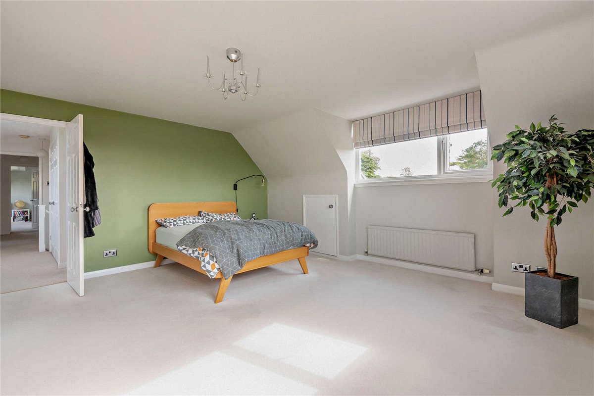 4 bedroom House, Freshfields Lane, Chieveley, RG20 - Available, Image 13