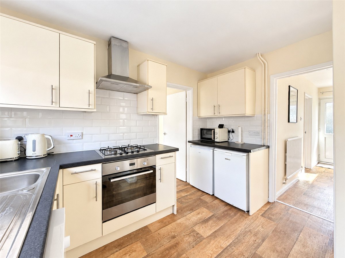 3 bedroom House, Carlton Way, Cambridge, CB4 - Available, Image 4