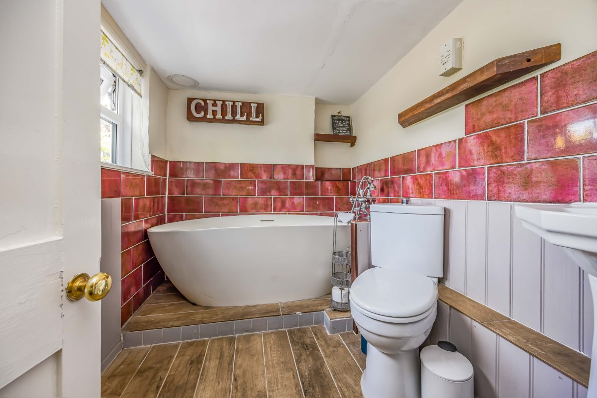 5 bedroom House, Hunston Mill House & Cottages, Selsey Road, PO20 - Available, Image 29