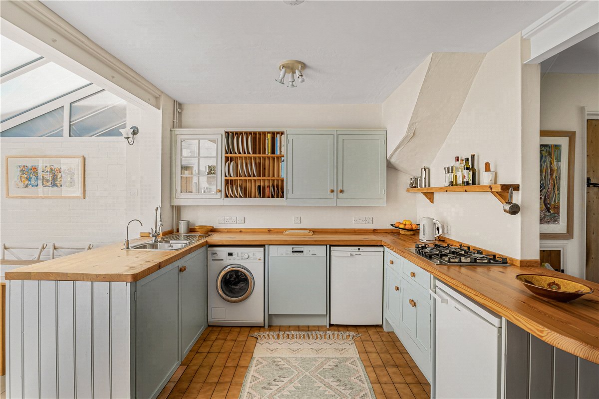 3 bedroom Cottage, Wolvercote Green, Oxford, OX2 - Sold STC, Image 2
