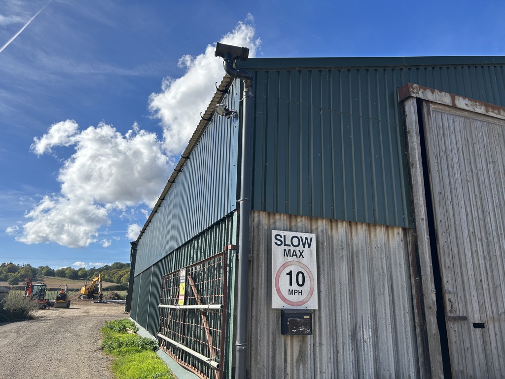 0 , Lilley Bottom, Luton, LU2 - Available, Image 3