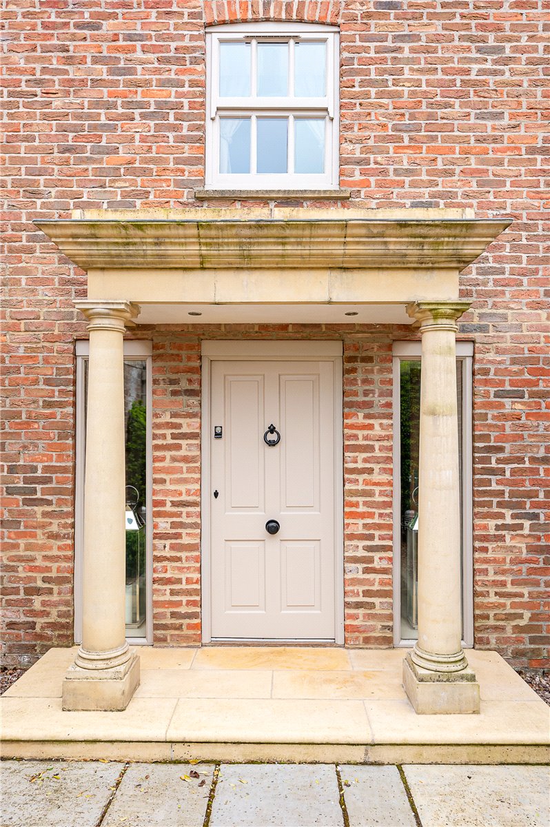 6 bedroom House, Dunnington, York, YO19 - Available, Image 2