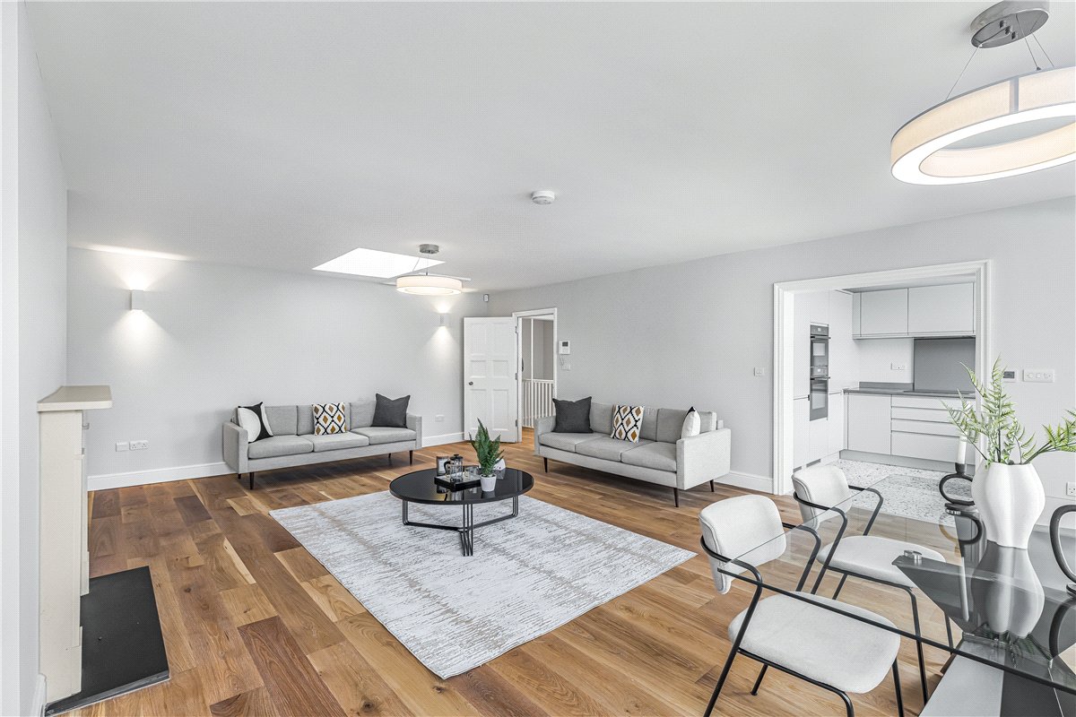 2 bedroom Flat, Wimpole Street, Marylebone, W1G - Available, Image 3