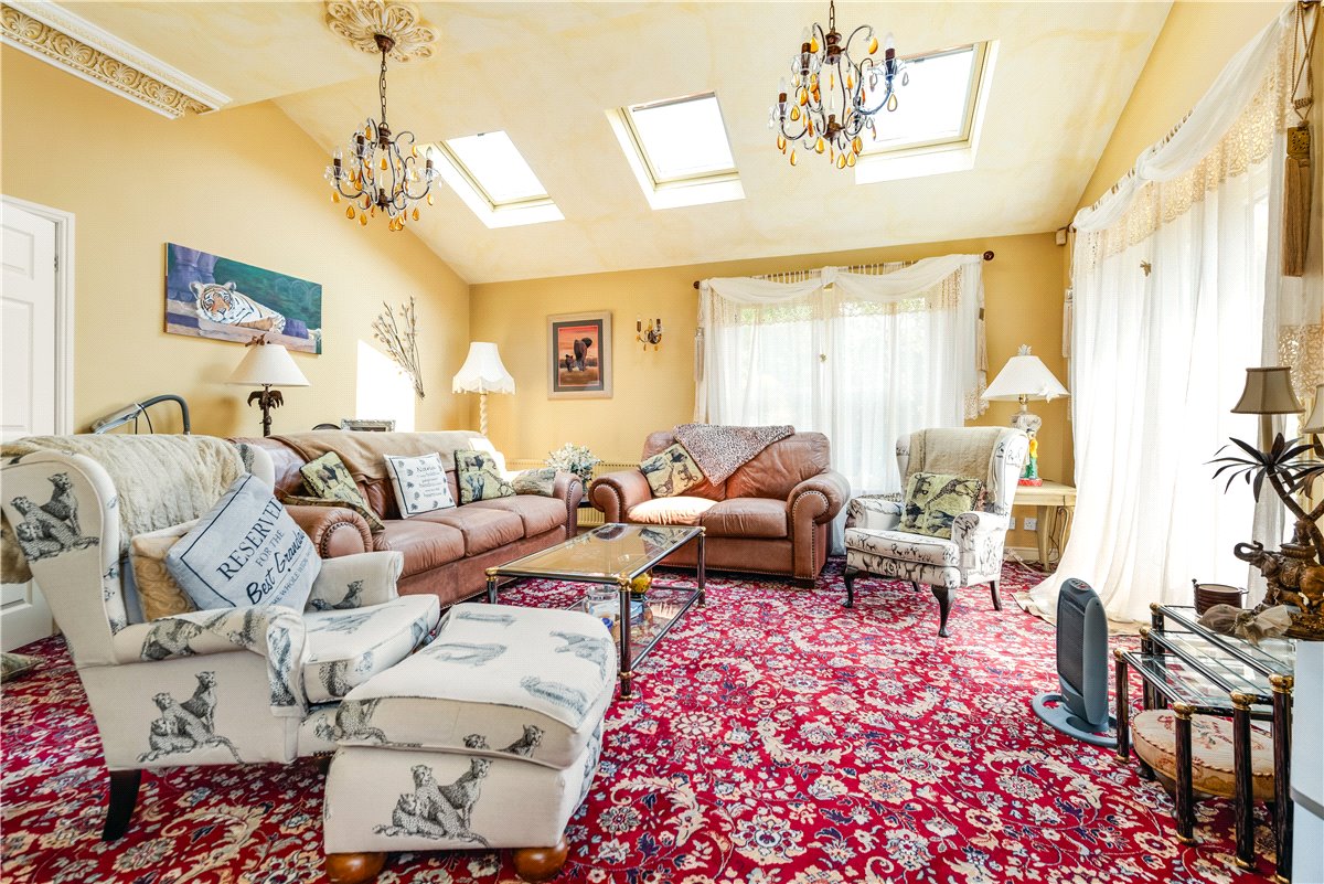 5 bedroom House, School Road, Hemingbrough, YO8 - Available, Image 4