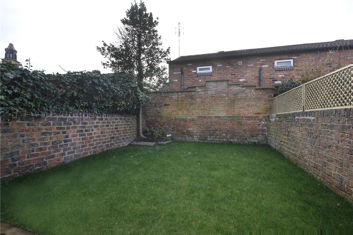 4 bedroom House, Park Grove, York, YO31 - Let Agreed, Image 15