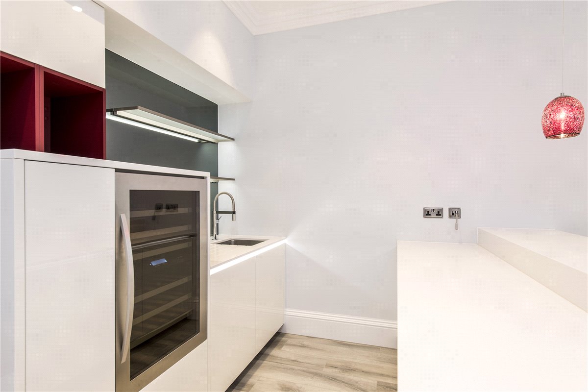 5 bedroom House, Kimbell Gardens, London, SW6 - Available, Image 6