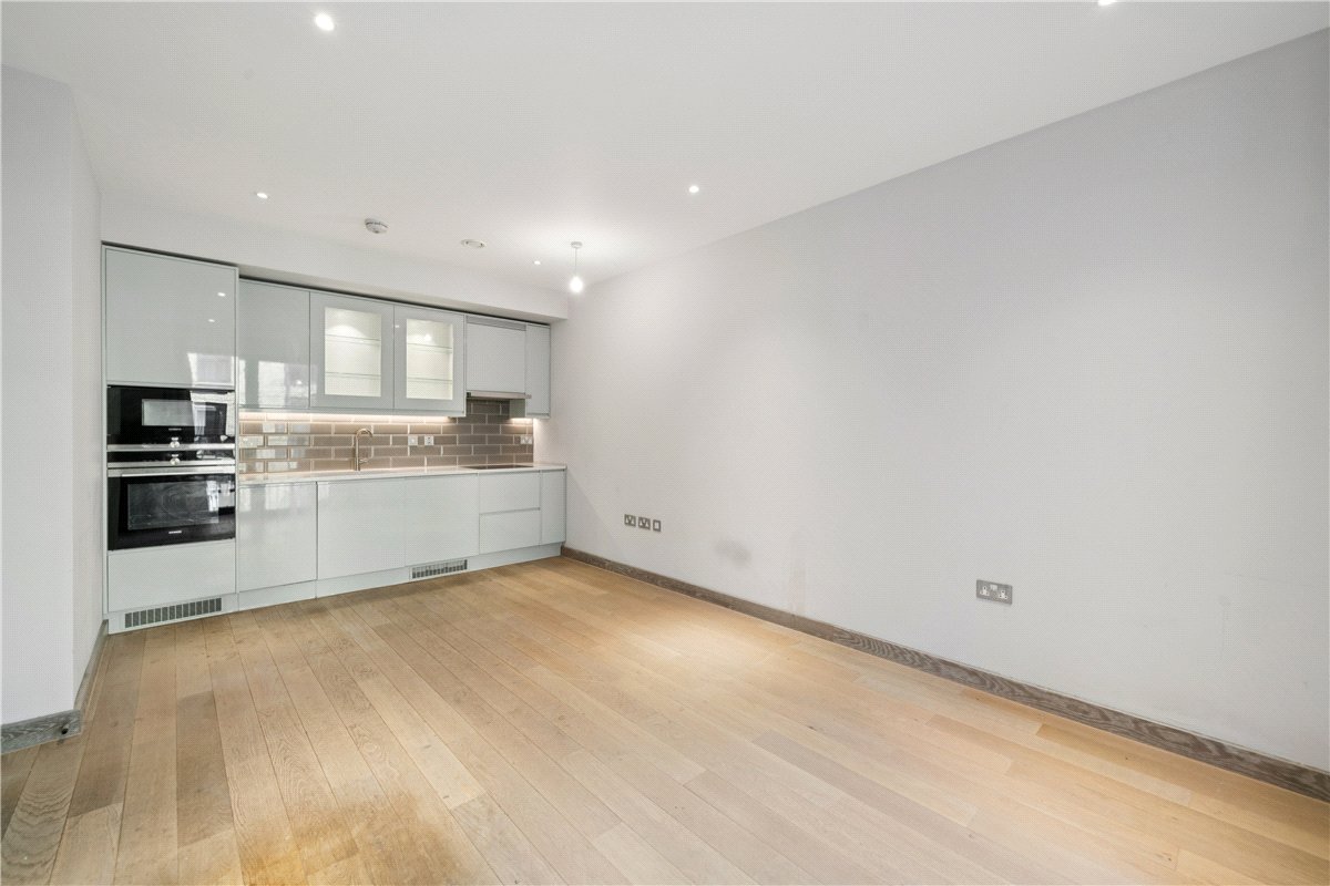 0 bedroom Flat, Chivers Passage, London, SW18 - Available, Image 9