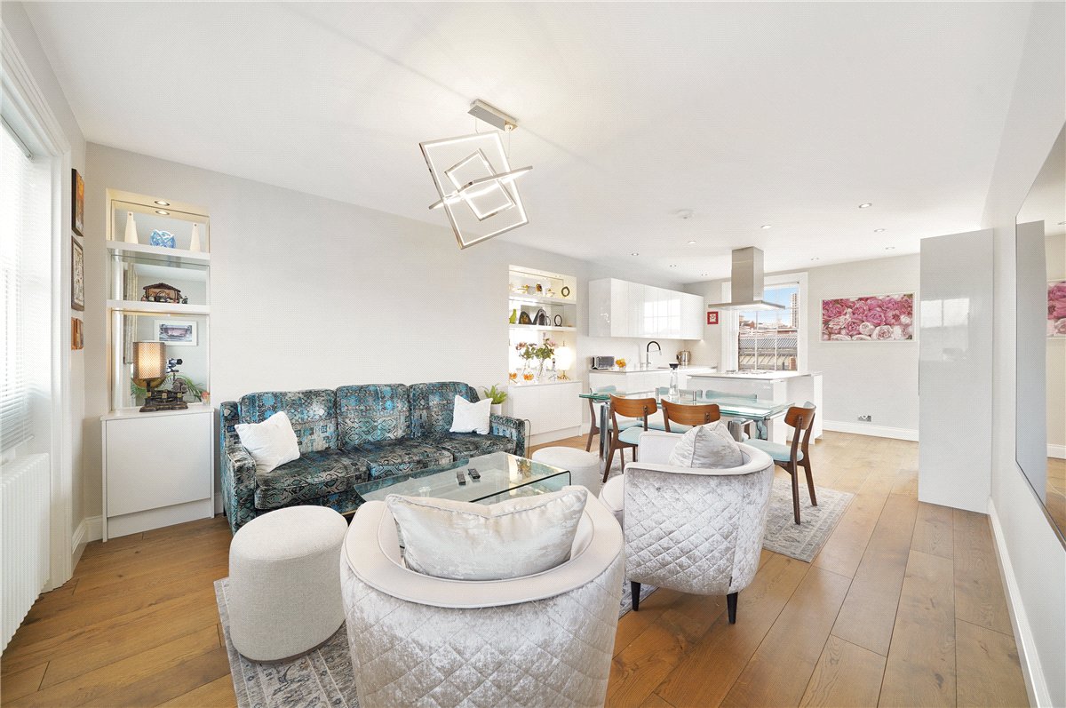 3 bedroom Flat, Balcombe Street, Marylebone, NW1 - Available, Image 1