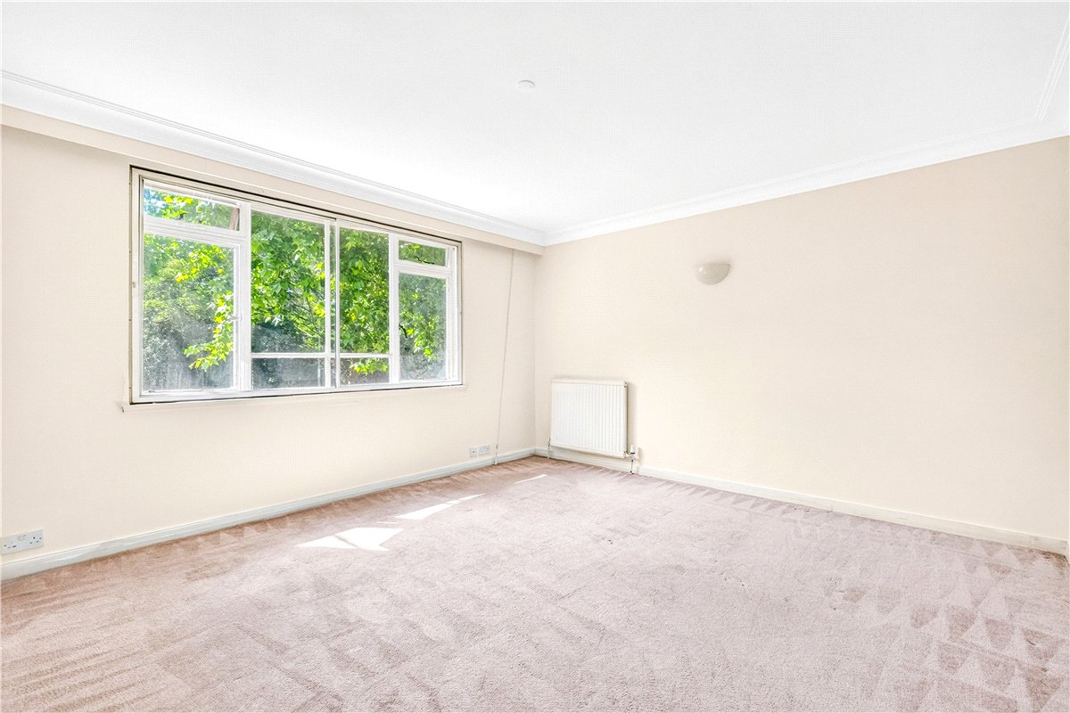 2 bedroom Flat, Melbury Road, Holland Park, W14 - Available, Image 2