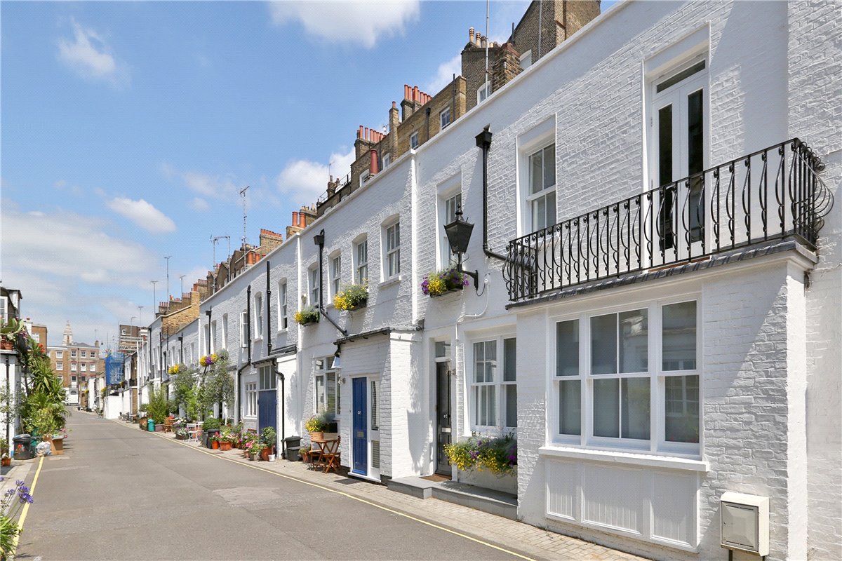 2 bedroom House, Gloucester Place Mews, Marylebone, W1U - Available, Image 10