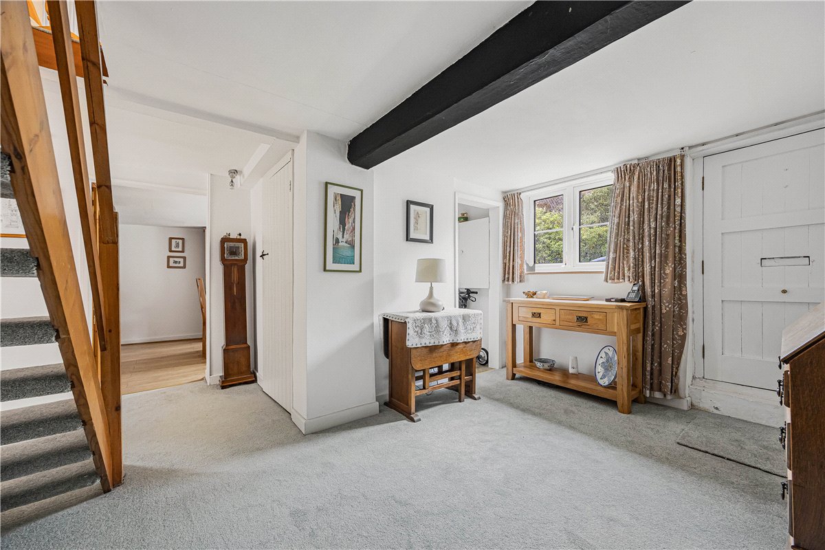 3 bedroom House, Brook Street, Great Bedwyn, SN8 - Available, Image 2