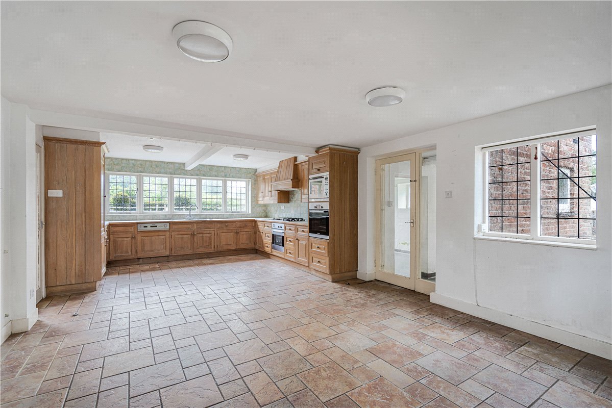 6 bedroom House, Truggist Lane, Berkswell, CV7 - Available, Image 6