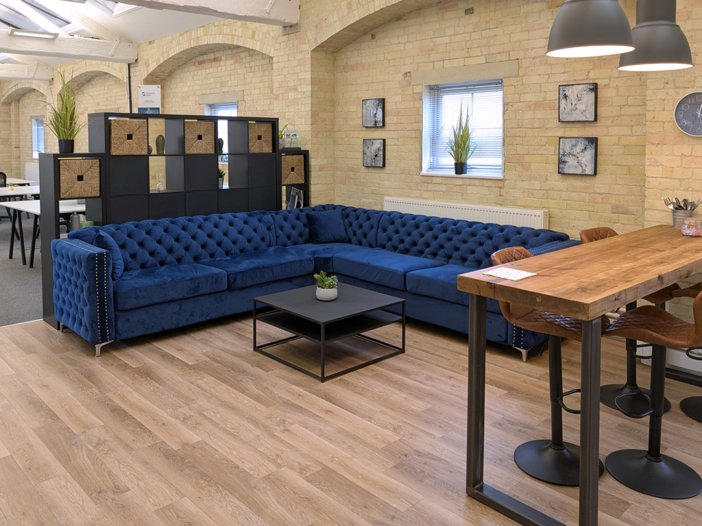 1955 Sq Ft, Homerton Gardens, Cambridge, CB2 - Available, Image 5