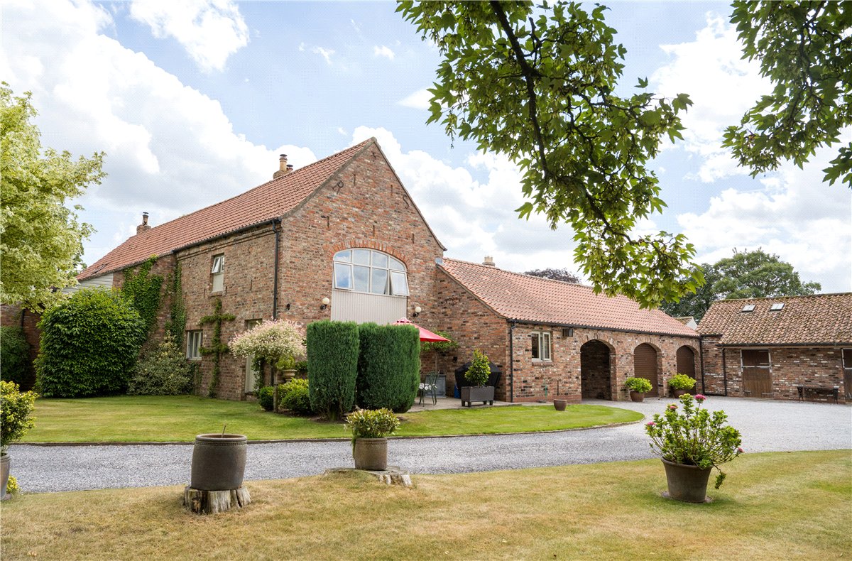 5 bedroom House, Lilling, Near York, YO60 - Available