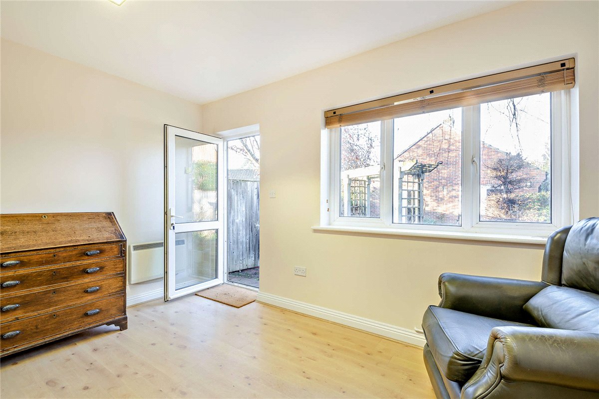 2 bedroom Bungalow, Enborne Road, Newbury, RG14 - Sold STC, Image 14